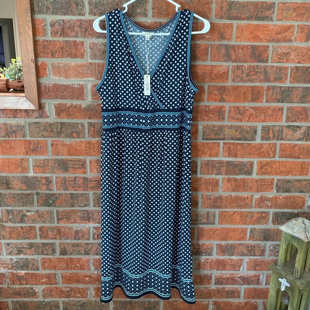 Sleeveless Max Studio brand dress.